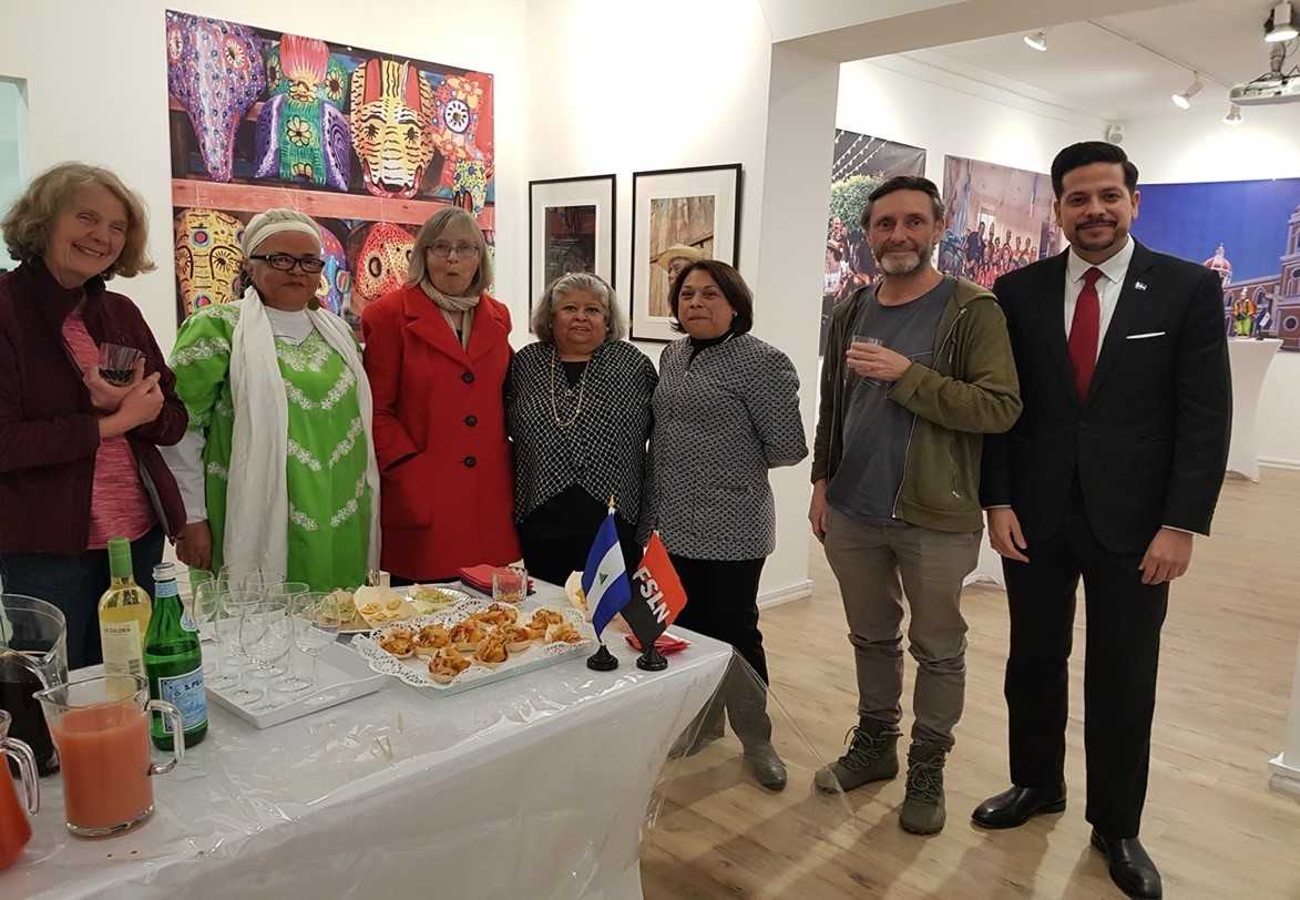 DIPUTADA1